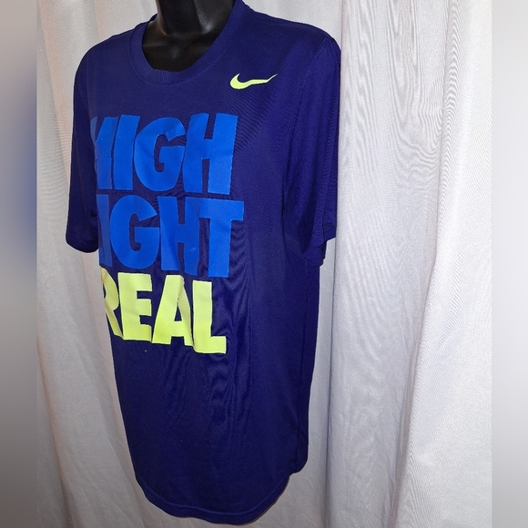 Nike Deep Blue Short Sleeve Tee with Bold Graphics - Picture 2 of 5